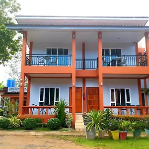 tammarind-lanta-resort.koh-lantahotels.net/