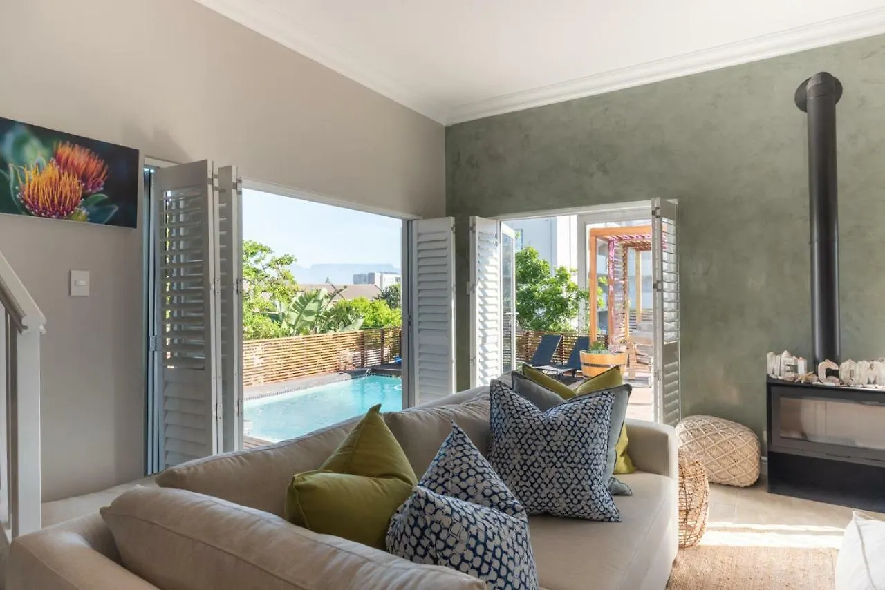 **** Guest house Bentley'S Guesthouse Bloubergstrand South Africa