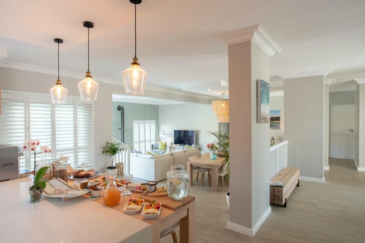 Bentley'S Guesthouse Bloubergstrand