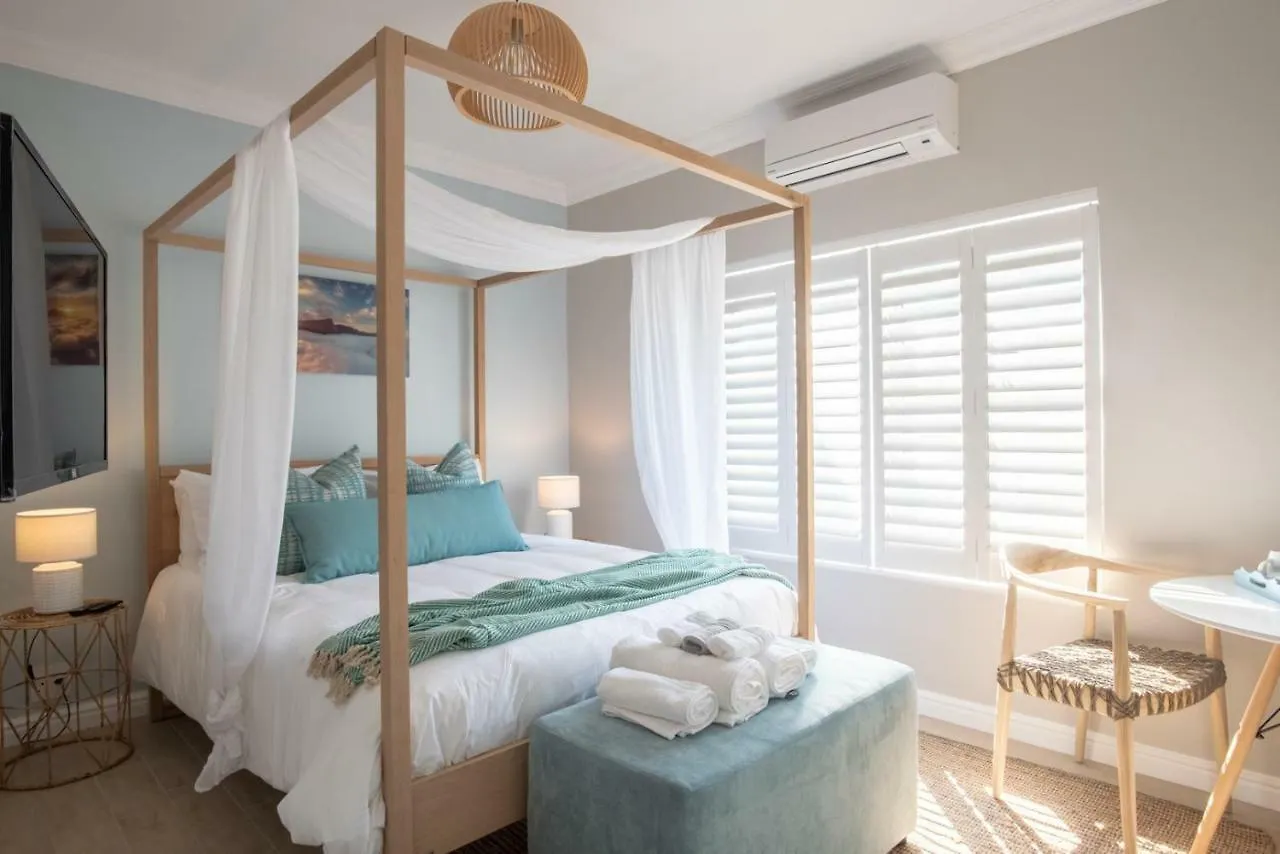 Guest house Bentley'S Guesthouse Bloubergstrand